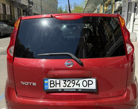 Красный Ниссан Ноут, объемом двигателя 1.5 л и пробегом 101 тыс. км за 10000 $, фото 3 на Automoto.ua