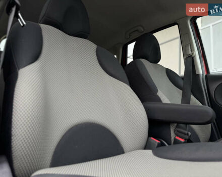 Червоний Ніссан Ноут, об'ємом двигуна 1.46 л та пробігом 236 тис. км за 6100 $, фото 27 на Automoto.ua