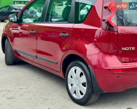 Червоний Ніссан Ноут, об'ємом двигуна 1.39 л та пробігом 139 тис. км за 5600 $, фото 27 на Automoto.ua