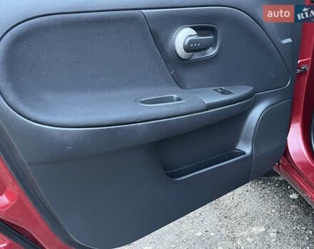 Червоний Ніссан Ноут, об'ємом двигуна 1.39 л та пробігом 139 тис. км за 5600 $, фото 54 на Automoto.ua