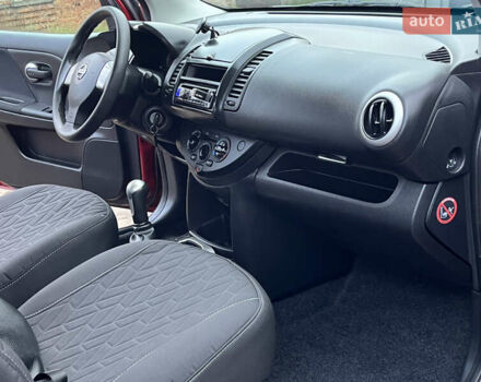 Червоний Ніссан Ноут, об'ємом двигуна 1.39 л та пробігом 139 тис. км за 5600 $, фото 49 на Automoto.ua