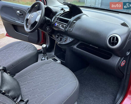 Червоний Ніссан Ноут, об'ємом двигуна 1.39 л та пробігом 139 тис. км за 5600 $, фото 66 на Automoto.ua