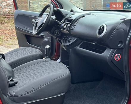 Червоний Ніссан Ноут, об'ємом двигуна 1.39 л та пробігом 139 тис. км за 5600 $, фото 47 на Automoto.ua