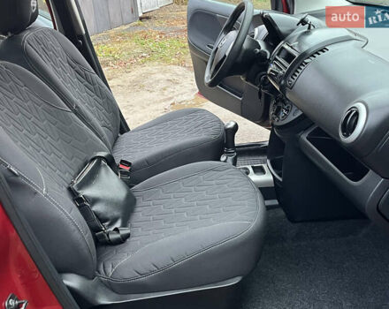 Червоний Ніссан Ноут, об'ємом двигуна 1.39 л та пробігом 139 тис. км за 5600 $, фото 53 на Automoto.ua