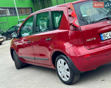 Червоний Ніссан Ноут, об'ємом двигуна 1.39 л та пробігом 139 тис. км за 5600 $, фото 28 на Automoto.ua