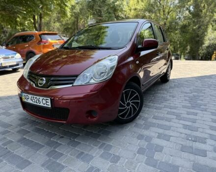 Красный Ниссан Ноут, объемом двигателя 1.4 л и пробегом 129 тыс. км за 5750 $, фото 1 на Automoto.ua