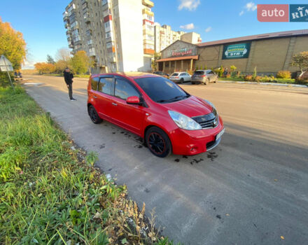 Красный Ниссан Ноут, объемом двигателя 1.5 л и пробегом 358 тыс. км за 7500 $, фото 2 на Automoto.ua