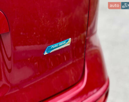 Червоний Ніссан Ноут, об'ємом двигуна 1.39 л та пробігом 139 тис. км за 5600 $, фото 69 на Automoto.ua