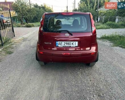 Червоний Ніссан Ноут, об'ємом двигуна 1.6 л та пробігом 45 тис. км за 7800 $, фото 4 на Automoto.ua
