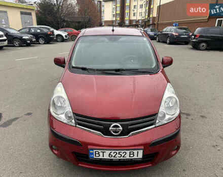 Червоний Ніссан Ноут, об'ємом двигуна 1.6 л та пробігом 193 тис. км за 6999 $, фото 2 на Automoto.ua