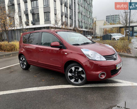 Красный Ниссан Ноут, объемом двигателя 1.6 л и пробегом 163 тыс. км за 8599 $, фото 6 на Automoto.ua