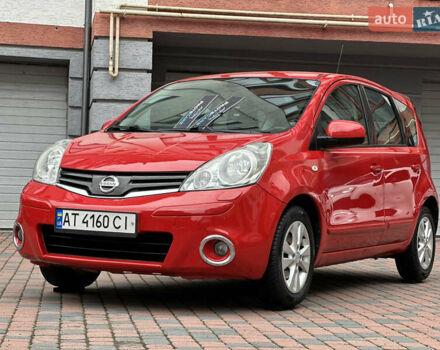 Красный Ниссан Ноут, объемом двигателя 1.6 л и пробегом 152 тыс. км за 8150 $, фото 12 на Automoto.ua