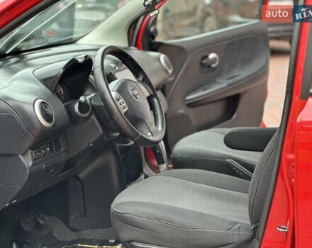Красный Ниссан Ноут, объемом двигателя 1.6 л и пробегом 152 тыс. км за 8150 $, фото 134 на Automoto.ua