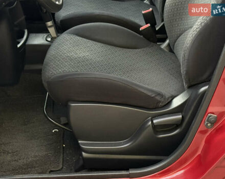 Красный Ниссан Ноут, объемом двигателя 1.5 л и пробегом 82 тыс. км за 7200 $, фото 33 на Automoto.ua