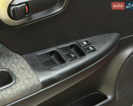 Красный Ниссан Ноут, объемом двигателя 1.5 л и пробегом 82 тыс. км за 7200 $, фото 29 на Automoto.ua