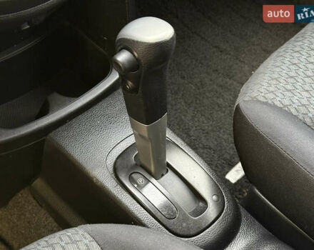 Червоний Ніссан Ноут, об'ємом двигуна 1.5 л та пробігом 82 тис. км за 7500 $, фото 35 на Automoto.ua