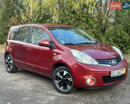 Красный Ниссан Ноут, объемом двигателя 1.4 л и пробегом 190 тыс. км за 5499 $, фото 1 на Automoto.ua