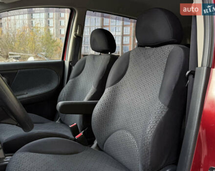 Червоний Ніссан Ноут, об'ємом двигуна 1.5 л та пробігом 82 тис. км за 7500 $, фото 34 на Automoto.ua