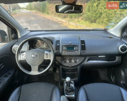 Красный Ниссан Ноут, объемом двигателя 1.4 л и пробегом 190 тыс. км за 5499 $, фото 7 на Automoto.ua