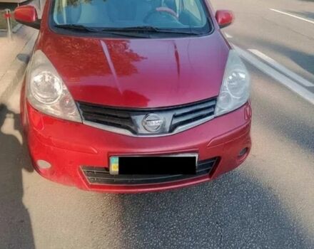 Красный Ниссан Ноут, объемом двигателя 1.39 л и пробегом 180 тыс. км за 5000 $, фото 1 на Automoto.ua