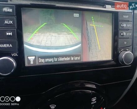 Красный Ниссан Ноут, объемом двигателя 1.5 л и пробегом 314 тыс. км за 7550 $, фото 16 на Automoto.ua