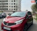 Красный Ниссан Ноут, объемом двигателя 1.6 л и пробегом 145 тыс. км за 8000 $, фото 1 на Automoto.ua