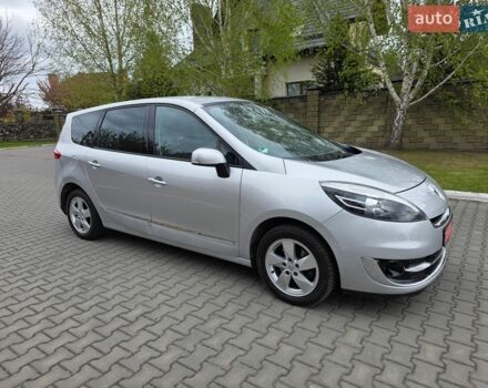 Красный Ниссан Ноут, объемом двигателя 1.2 л и пробегом 83 тыс. км за 11200 $, фото 12 на Automoto.ua