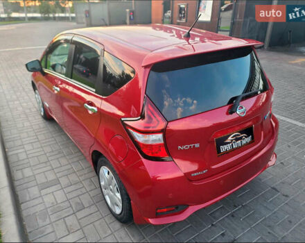 Красный Ниссан Ноут, объемом двигателя 1.2 л и пробегом 51 тыс. км за 12200 $, фото 6 на Automoto.ua