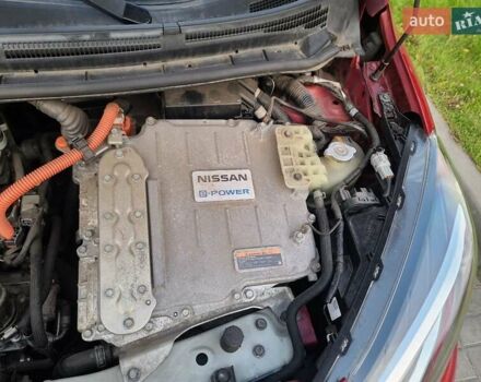 Ніссан Ноут 2017 у Дніпро (Дніпропетровську) на Automoto.ua Червоний Ніссан Ноут, об'ємом двигуна 1.2 л та пробігом 51 тис. км за 12000 $, фото 19 на Automoto.ua