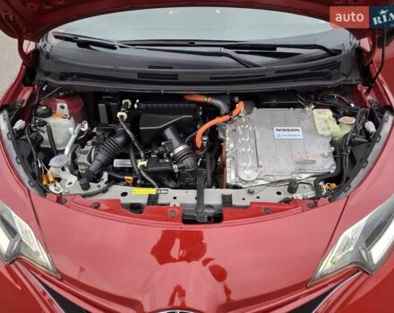 Красный Ниссан Ноут, объемом двигателя 1.2 л и пробегом 89 тыс. км за 13900 $, фото 2 на Automoto.ua