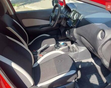 Красный Ниссан Ноут, объемом двигателя 1.2 л и пробегом 58 тыс. км за 11950 $, фото 35 на Automoto.ua