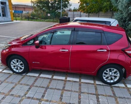 Ніссан Ноут 2019 у Києві на Automoto.ua Червоний Ніссан Ноут, об'ємом двигуна 1.2 л та пробігом 80 тис. км за 13400 $, фото 6 на Automoto.ua