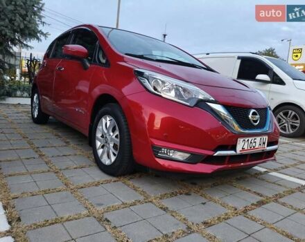 Красный Ниссан Ноут, объемом двигателя 1.2 л и пробегом 80 тыс. км за 13400 $, фото 5 на Automoto.ua