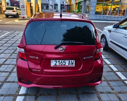 Ніссан Ноут 2019 у Києві на Automoto.ua Червоний Ніссан Ноут, об'ємом двигуна 1.2 л та пробігом 80 тис. км за 13400 $, фото 4 на Automoto.ua