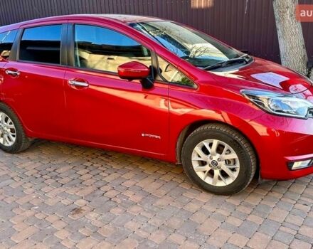Красный Ниссан Ноут, объемом двигателя 1.2 л и пробегом 30 тыс. км за 11800 $, фото 39 на Automoto.ua