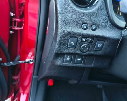 Ніссан Ноут 2019 у Києві на Automoto.ua Червоний Ніссан Ноут, об'ємом двигуна 1.2 л та пробігом 80 тис. км за 13400 $, фото 14 на Automoto.ua