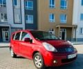 Красный Ниссан Ноут, объемом двигателя 1.5 л и пробегом 235 тыс. км за 5200 $, фото 1 на Automoto.ua