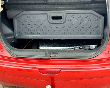 Красный Ниссан Ноут, объемом двигателя 1.4 л и пробегом 204 тыс. км за 4800 $, фото 10 на Automoto.ua