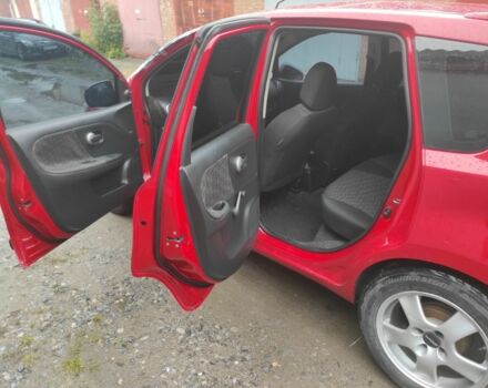 Красный Ниссан Ноут, объемом двигателя 1.4 л и пробегом 290 тыс. км за 2500 $, фото 7 на Automoto.ua