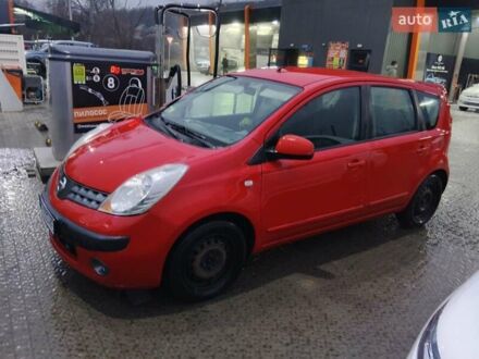 Червоний Ніссан Ноут, об'ємом двигуна 1.39 л та пробігом 258 тис. км за 4700 $, фото 1 на Automoto.ua