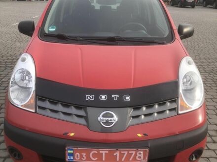 Ніссан Ноут 2006 у Чернівцях на Automoto.ua Червоний Ніссан Ноут, об'ємом двигуна 1.4 л та пробігом 244 тис. км за 4700 $, фото 1 на Automoto.ua