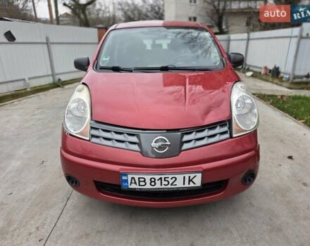 Красный Ниссан Ноут, объемом двигателя 1.4 л и пробегом 120 тыс. км за 3500 $, фото 1 на Automoto.ua