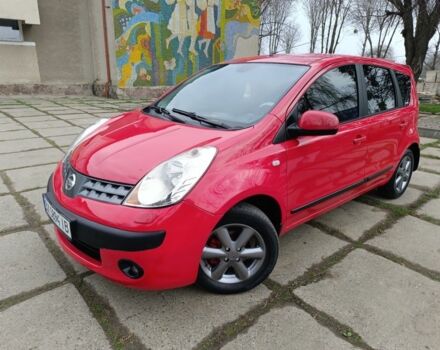 Червоний Ніссан Ноут, об'ємом двигуна 1.4 л та пробігом 273 тис. км за 4300 $, фото 1 на Automoto.ua