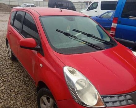 Красный Ниссан Ноут, объемом двигателя 1.39 л и пробегом 250 тыс. км за 3300 $, фото 1 на Automoto.ua