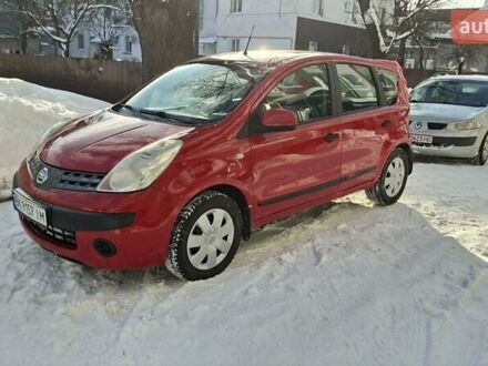 Червоний Ніссан Ноут, об'ємом двигуна 1.6 л та пробігом 227 тис. км за 5000 $, фото 1 на Automoto.ua