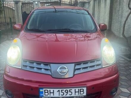 Красный Ниссан Ноут, объемом двигателя 1.6 л и пробегом 192 тыс. км за 5600 $, фото 1 на Automoto.ua