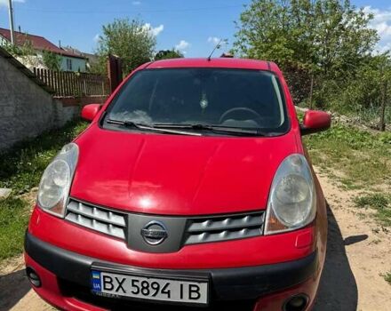 Червоний Ніссан Ноут, об'ємом двигуна 1.4 л та пробігом 373 тис. км за 4000 $, фото 1 на Automoto.ua
