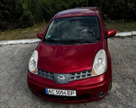 Червоний Ніссан Ноут, об'ємом двигуна 1.4 л та пробігом 300 тис. км за 4753 $, фото 1 на Automoto.ua