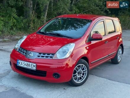 Красный Ниссан Ноут, объемом двигателя 1.6 л и пробегом 202 тыс. км за 5999 $, фото 1 на Automoto.ua