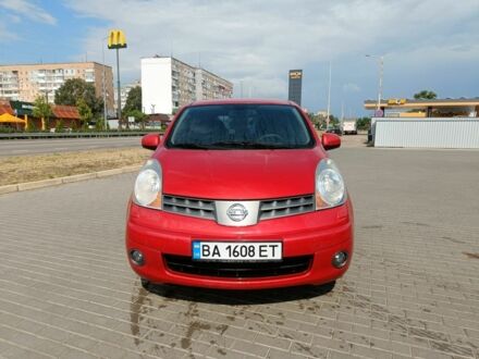 Ниссан Ноут 2008 в Александрие на Automoto.ua Красный Ниссан Ноут, объемом двигателя 1.6 л и пробегом 165 тыс. км за 5600 $, фото 1 на Automoto.ua